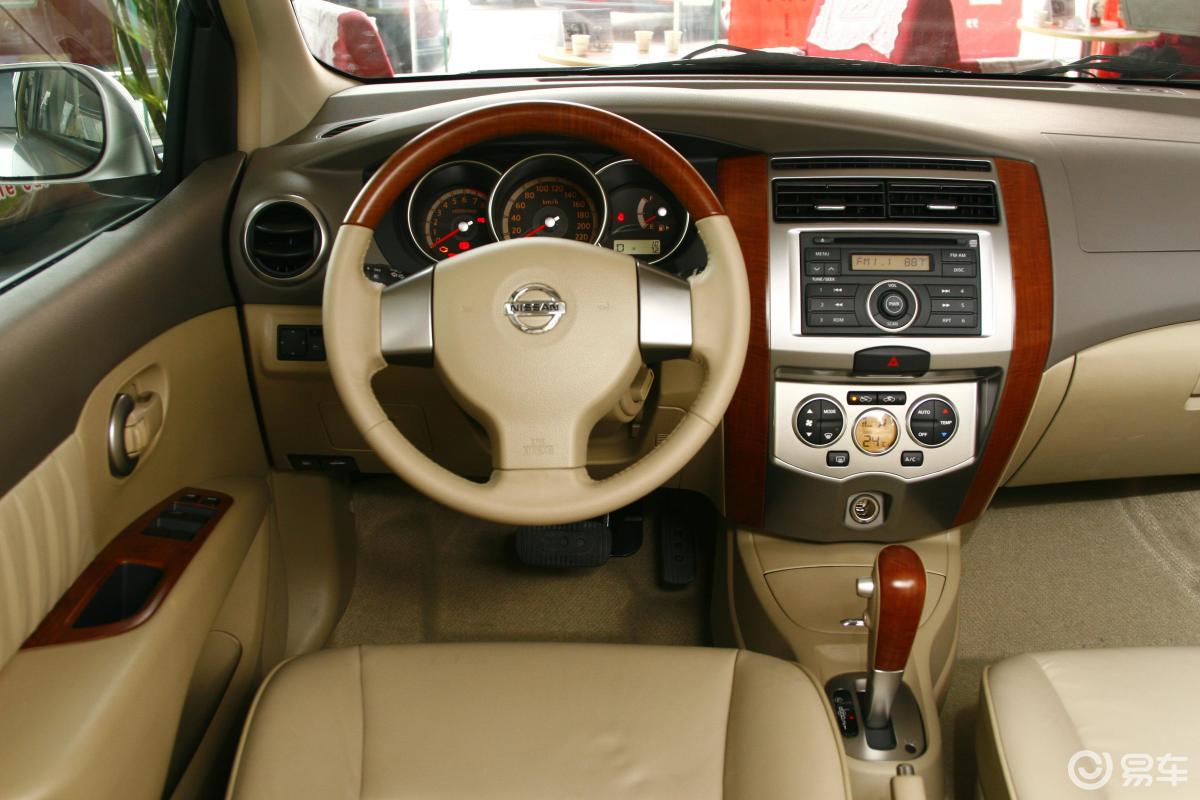 骏逸1.8xv尊贵型 06款完整内饰