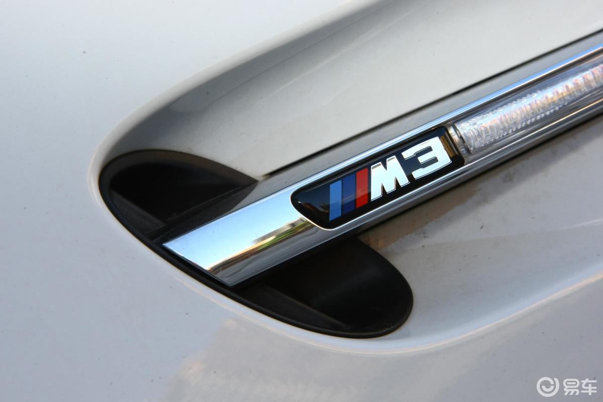 【宝马m32009款双门轿跑车车侧标汽车图片-汽车图片大全】-易车