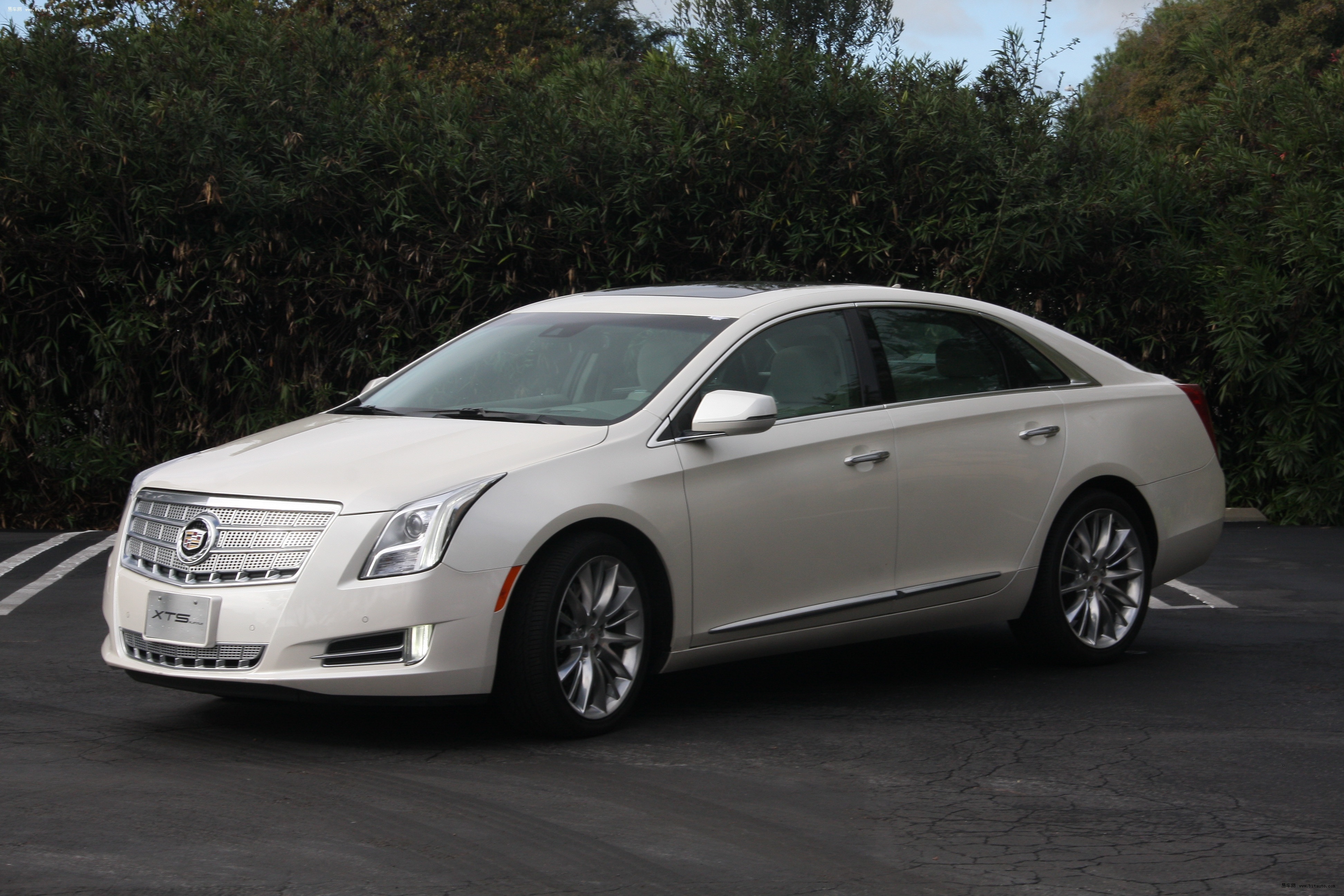 奥迪a6l最强对手即将到来 xts国产上市