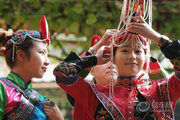 畲族有多少人口_新节目上线 我最喜爱的畲族民歌 ,市艺术馆带你走进山哈的故(2)