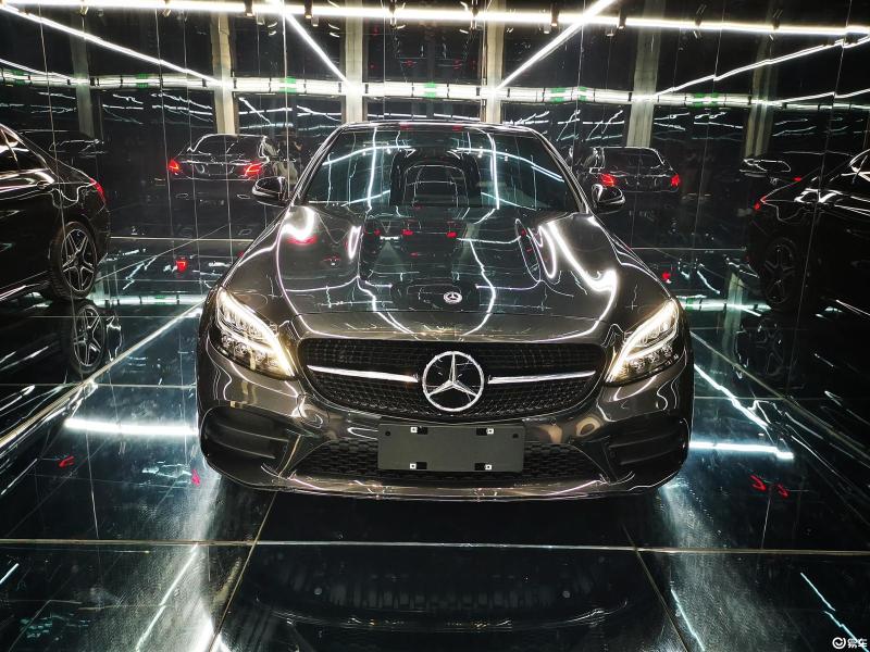 奔驰c级 2021款 c 260 星耀臻藏版