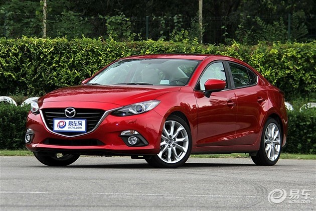 吉普切诺基(jeep chrokee)