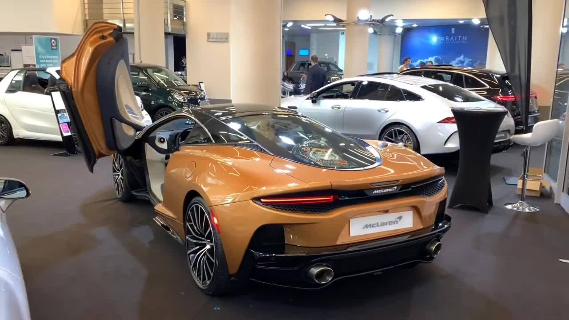 又是只能过过眼瘾的超跑 实拍全新款迈凯伦gt