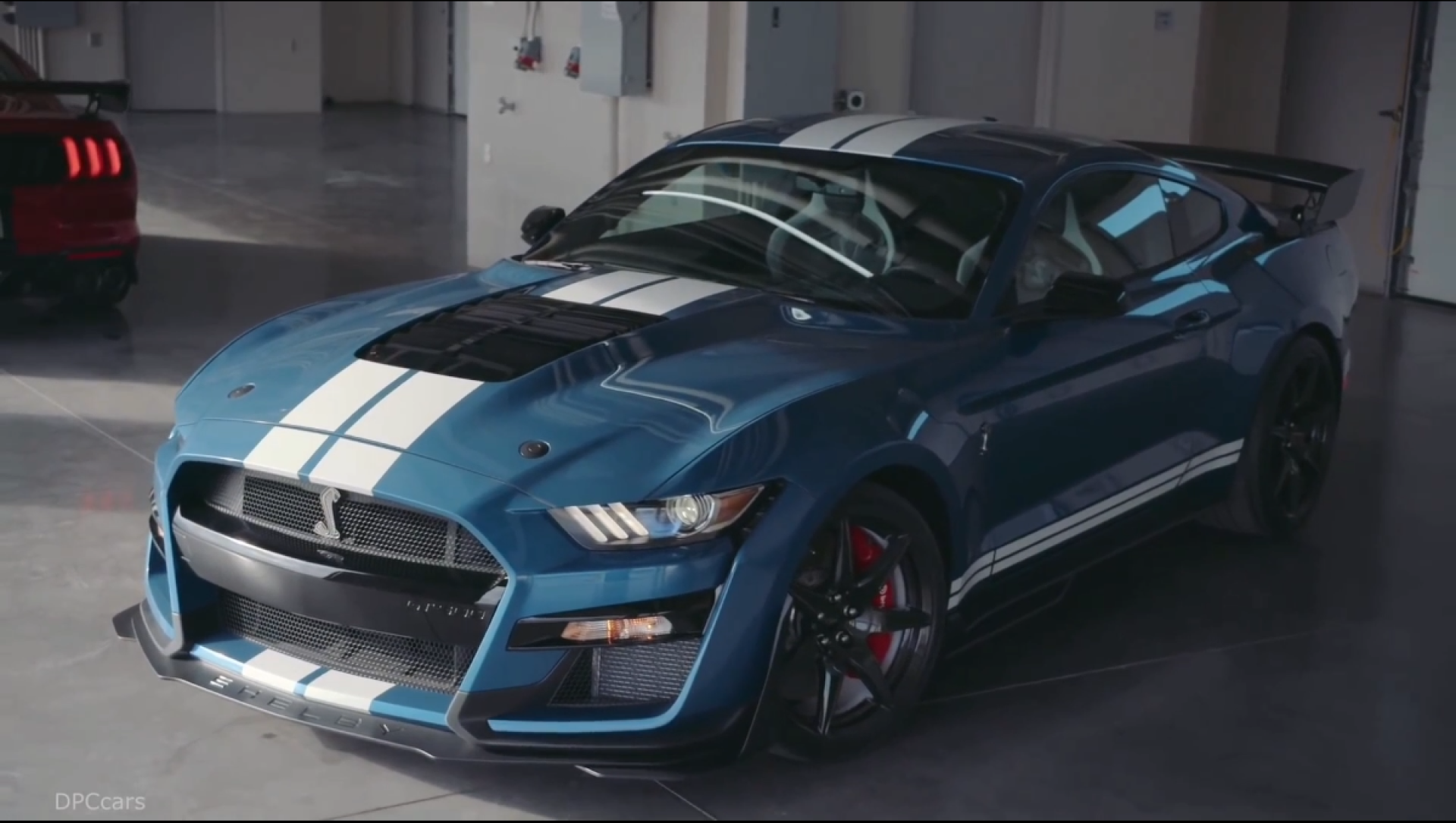 车味说"视"—眼镜蛇出没,新款福特谢尔比 gt500