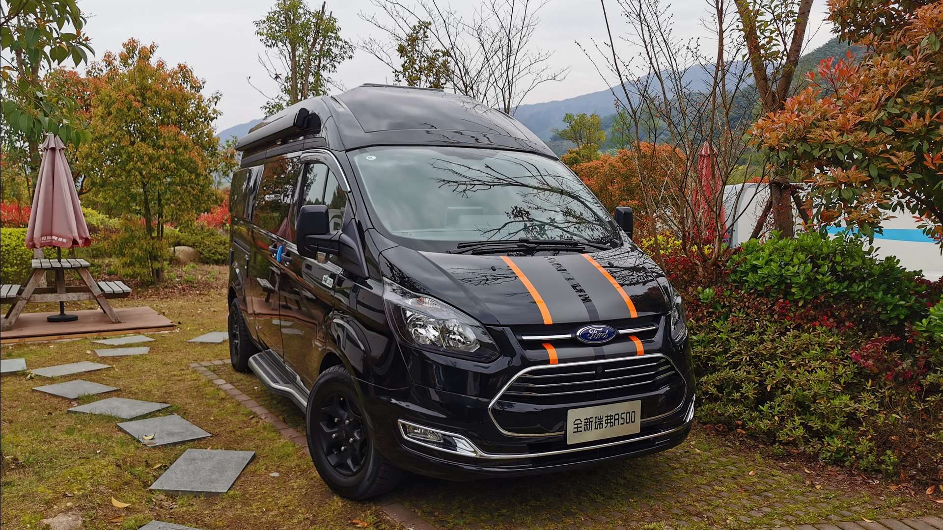 瑞弗启界r500首款b型房车,开启房车旅行新世界