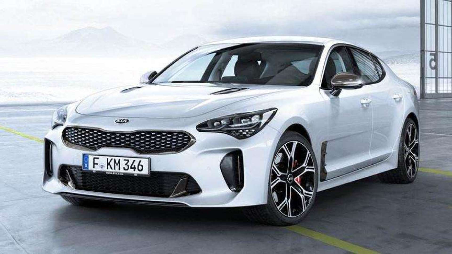 起亚斯汀格新车展示,外观依旧十分战斗